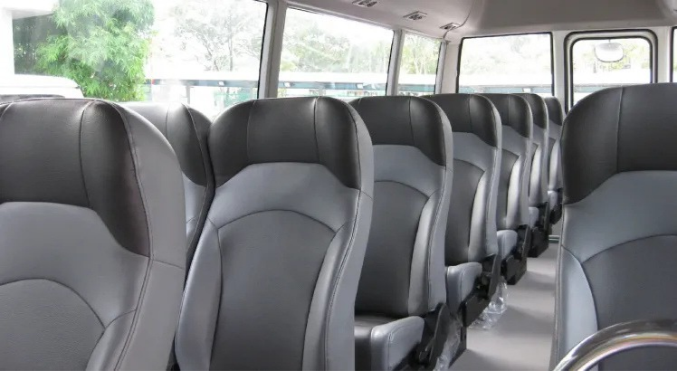 Private Bus Image